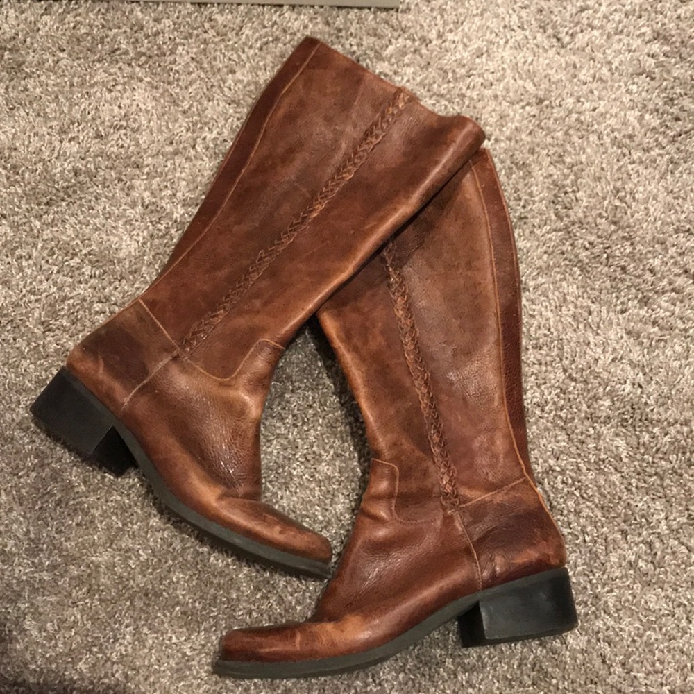 Leather boots